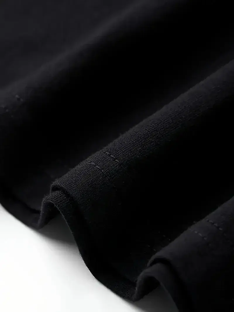 Geniş Kesim Pamuklu Tişört - ''GANDHI The Project'' Baskılı, Siyah, Rahat Kesim, Kısa Kollu, Günlük Kıyafet, Her Gün Giyilebilecek Tişört- Siyah