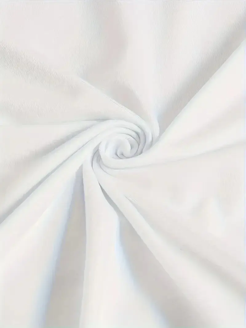 Ördek Baskılı ve Yuvarlak Yakalı Kadın Günlük Büyük Boy Siyah Tişört. - Beyaz