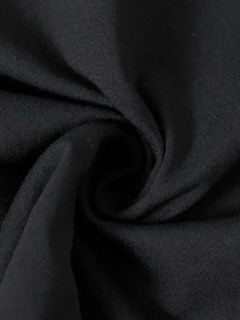 Ördek Baskılı ve Yuvarlak Yakalı Kadın Günlük Büyük Boy Siyah Tişört. - Siyah