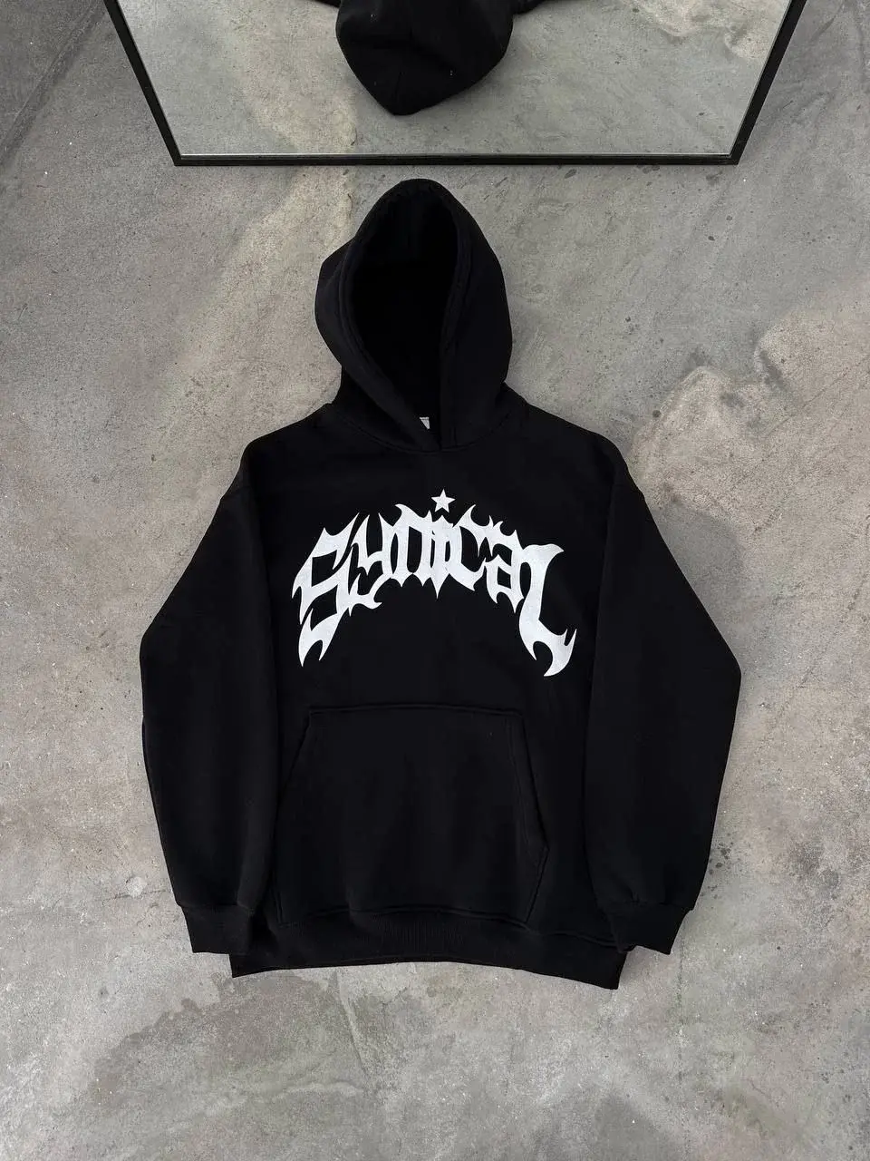 Üç İplik Kapüşonlu Baskılı Oversize SweatShirt- Siyah