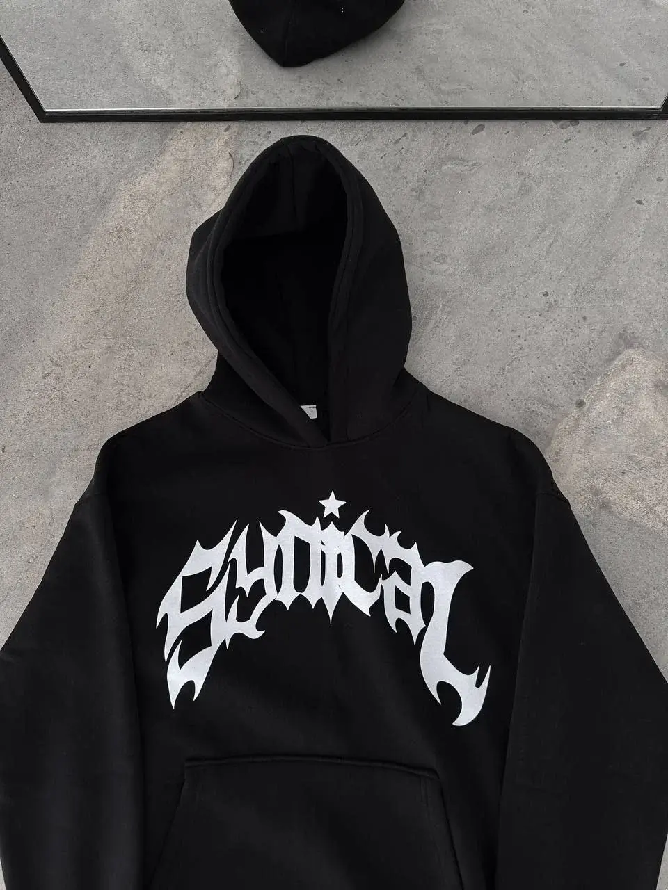 Üç İplik Kapüşonlu Baskılı Oversize SweatShirt- Siyah