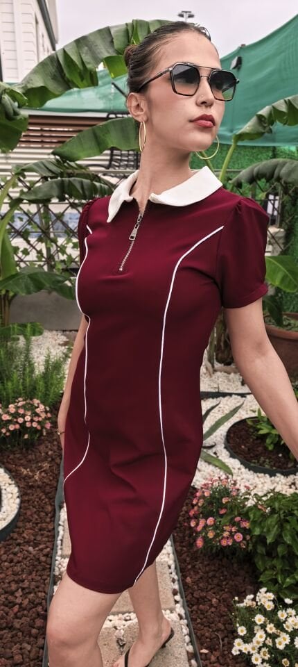 Bordo Polo Yaka Fermuar Detaylı Tenis Elbisesi