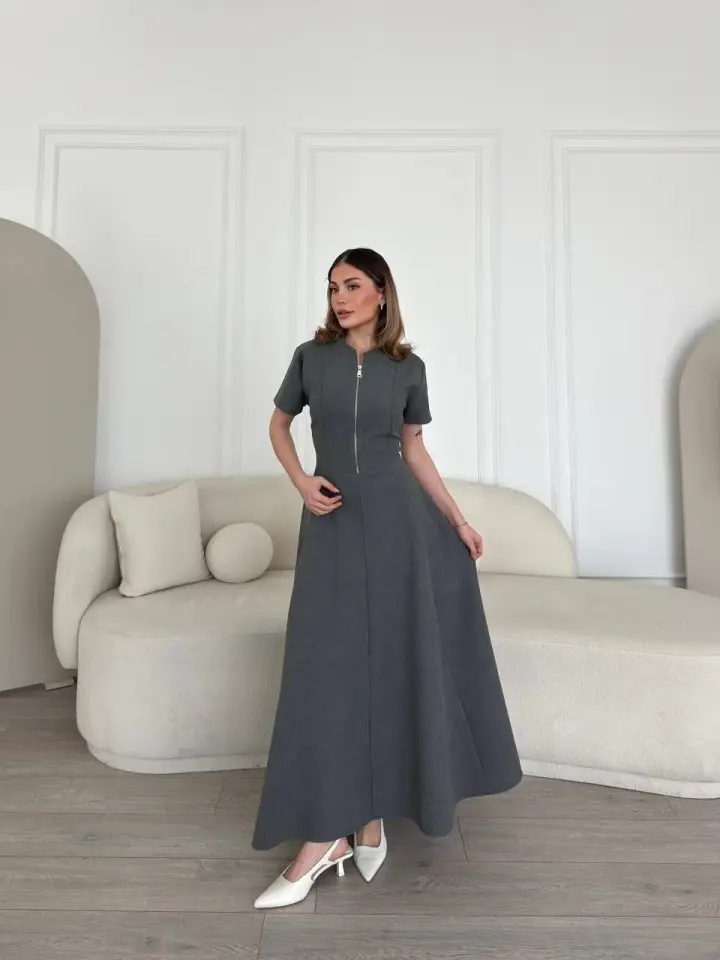 Kısa Kollu Önden Fermuarlı Çan Etekli Uzun Elbise - Antrasit